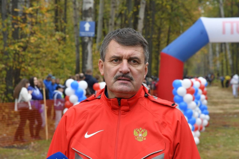Александр Казмерчук — заметная фигура в самарском спорте. Его успехи и многогранная деятельность вдохновляют многих